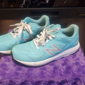 Teal New Balance